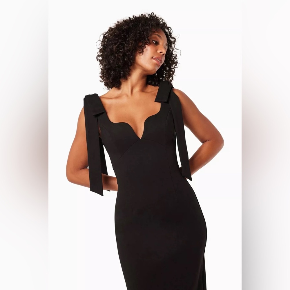 NEW NWT ELLIATT influential midi dress in black